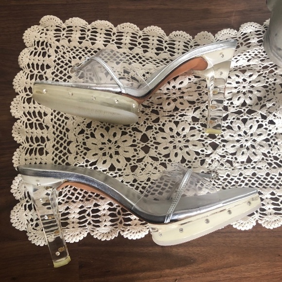 Stuart Weitzman Clear Square Toe Y2K Rhinestone - Picture 13 of 14